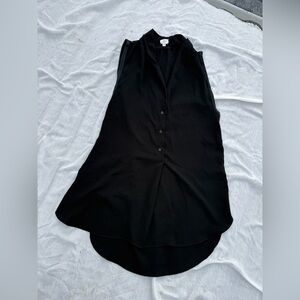 Aritzia Wilfred Black Sleeveless Button-Down Blouse, size XXS